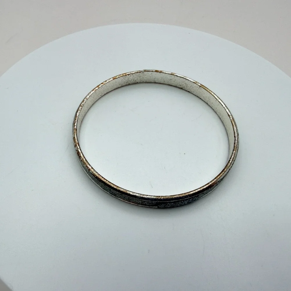 Vintage 90s Silver Tone Glitter Texture‎ Bangle Bracelet Boho Minimalist Jewelry